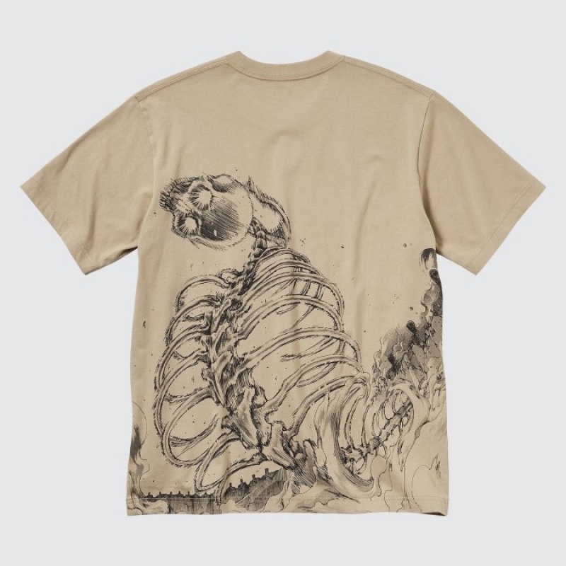 Uniqlo Attack on Titan UT (Kurzes-Sleeve) (The 