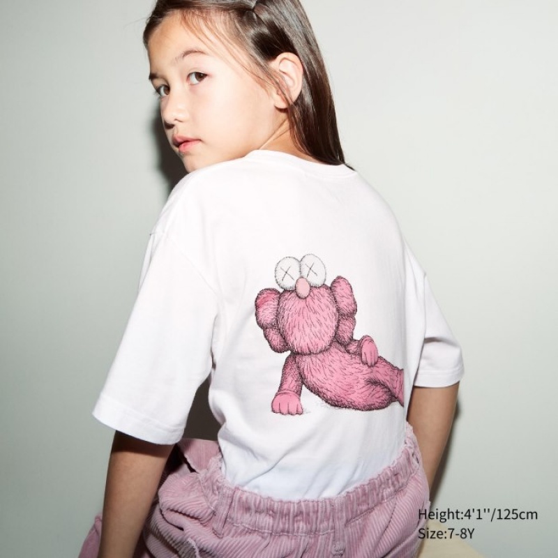 Uniqlo KAWS UT (Kurzes-Sleeve) Graphic T Shirt Kinder Weiß | IZDO-61703